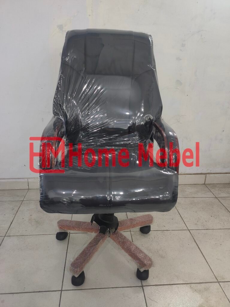 Kursi Direktur / Kursi Kerja Kulit
